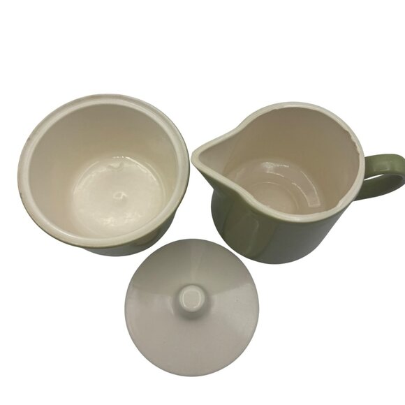 Green Ceramic Creamer And Sugar Bowl Set With Lid Ivory Interior Mid Century Des - Picture 3 of 5